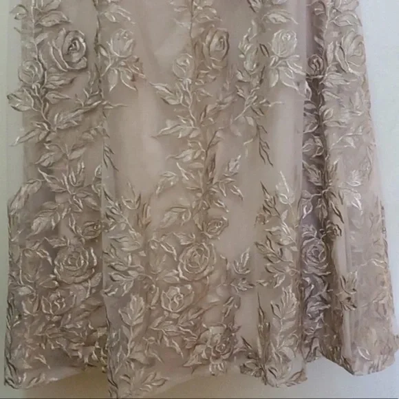 La Femme Lace V Neck A-Line Dress - Picture 7 of 8